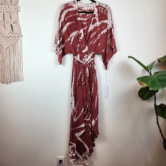 Young Fabulous broke Isla tie dye maxi dress-high low-Burgundy Rose Size S NWT - Picture 1 of 9